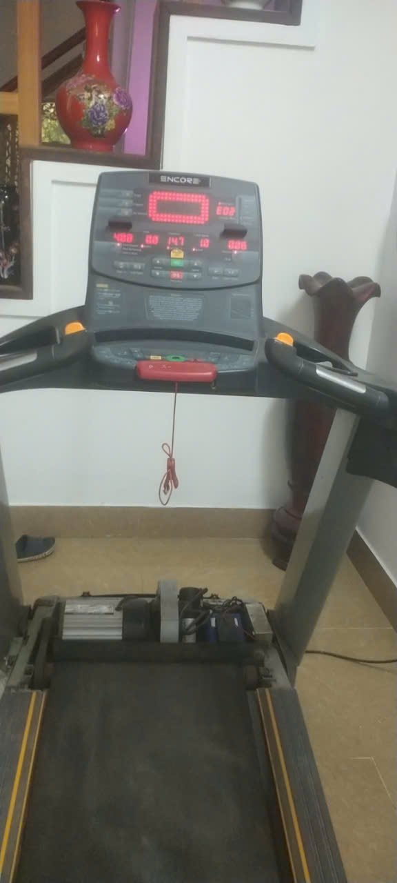 z5991324335491_eba21ba5e60b7c83d1c3438279285bc2